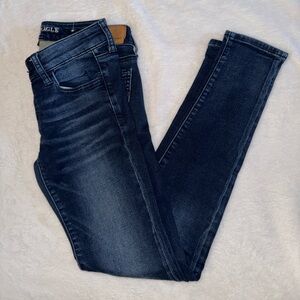 American Eagle Outfitters Women's Dark Blue Jeans